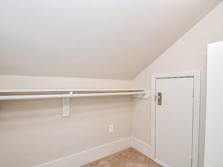 1307 Walton St — Photo 25