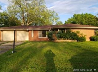 1726 Essex St, Ardmore, OK 73401