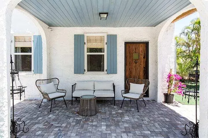 717 Forest Hill Blvd — Photo 45