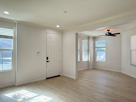 entrace + open space