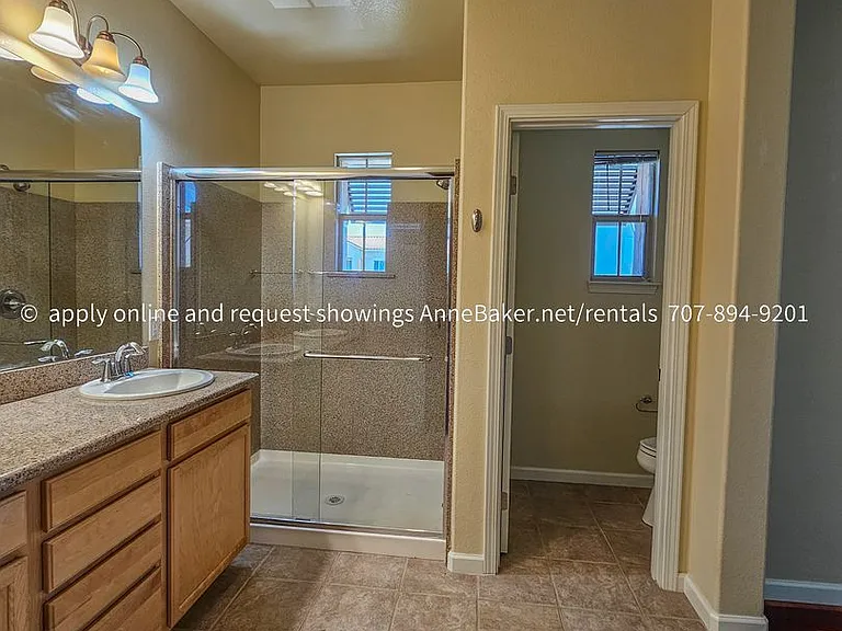 160 Healdsburg Ave #E — Photo 18