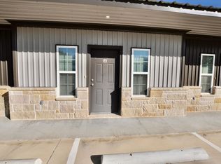 215 Price Ln UNIT 2, Weatherford, TX 76085