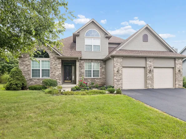2022 Prairie Rose Ln, Yorkville, IL 60560