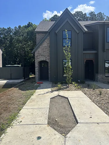 1326 Twelve Oaks Ln #1 Photo 1 1326 Twelve Oaks Ln #1 Photo 1