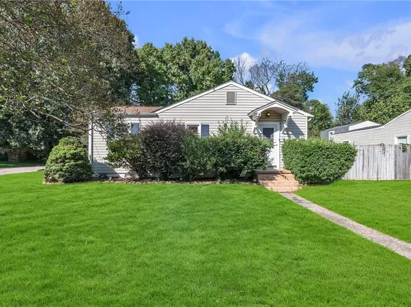 2701 Omar St, Chesapeake, VA 23324