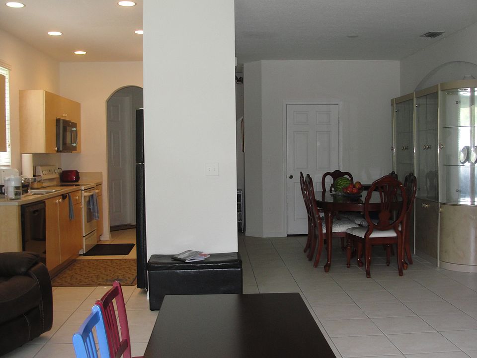 1st image of 5330 White Oleander