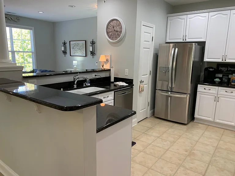 9033 Rosalyn Glen Rd #9033 — Photo 13