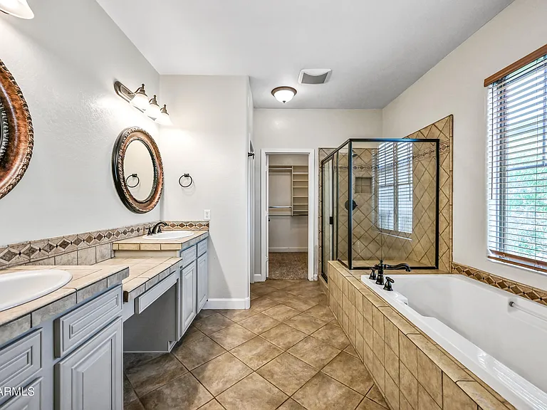 15340 W Dahlia Dr — Photo 22