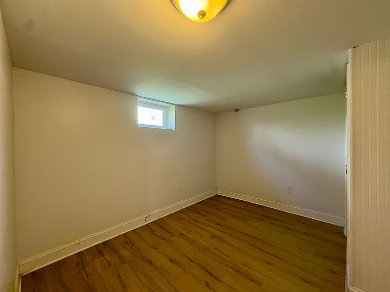 7906 Hillendale Rd — Photo 22