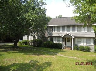 1109 Shamrock Dr, Dublin, GA 31021