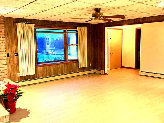 4th image of 660 Bella Vista Dr