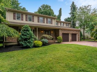 1 Sailer St, Cranford, NJ 07016