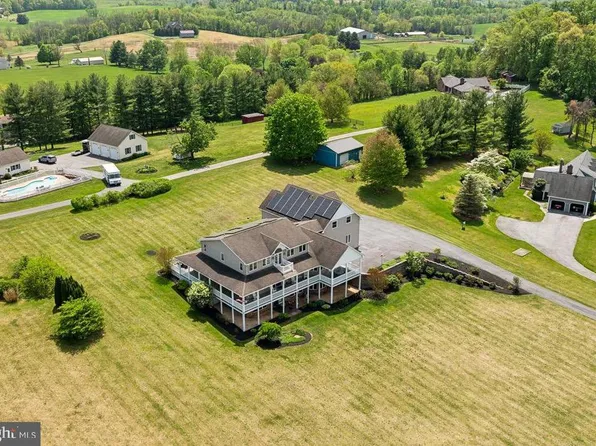 2635 Old Taneytown Rd, Westminster, MD 21158