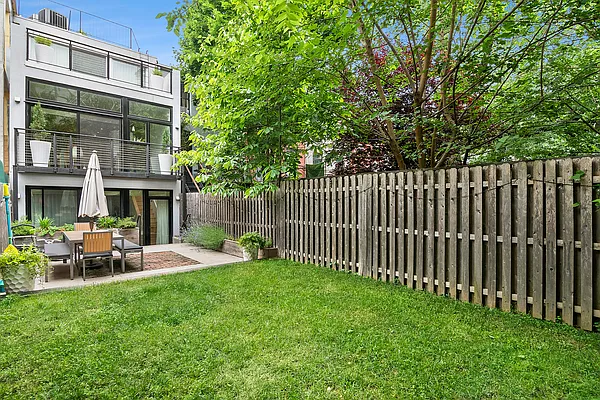 Rented by Seema B Blott, LREB | media 18