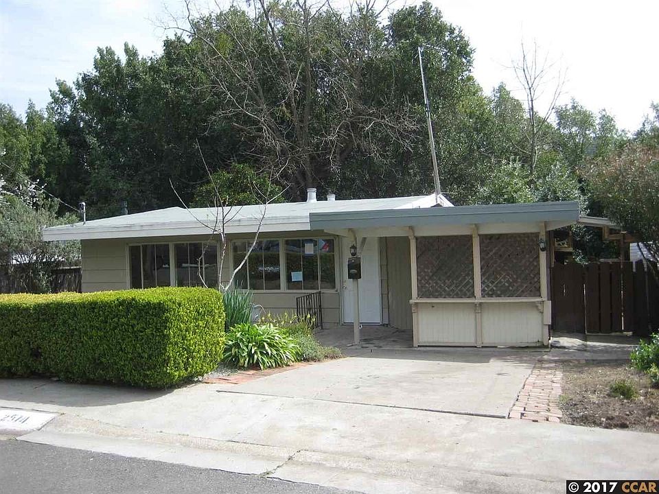 1st image of 2574 Sheldon Dr