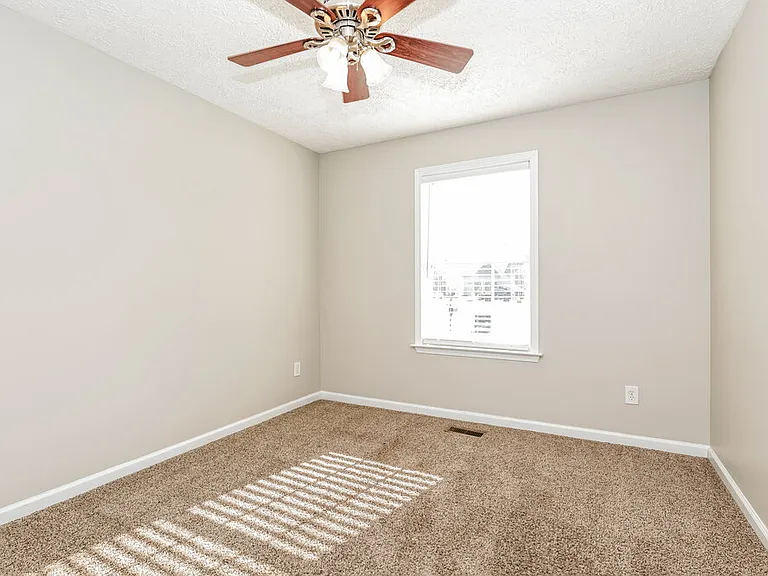 3128 Hardwood Dr — Photo 12