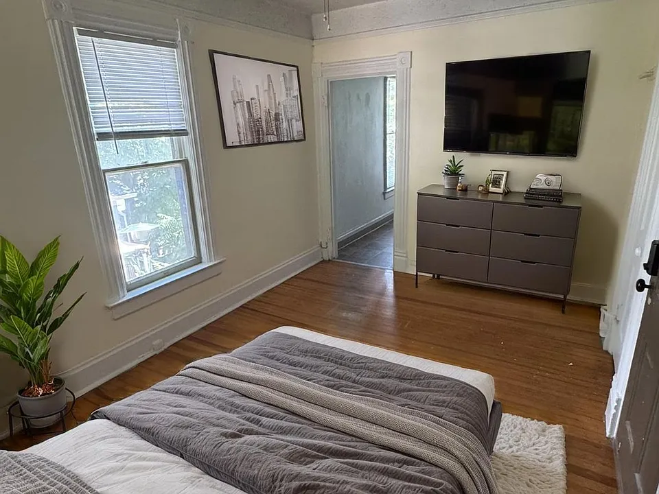 501 N Weber St #3