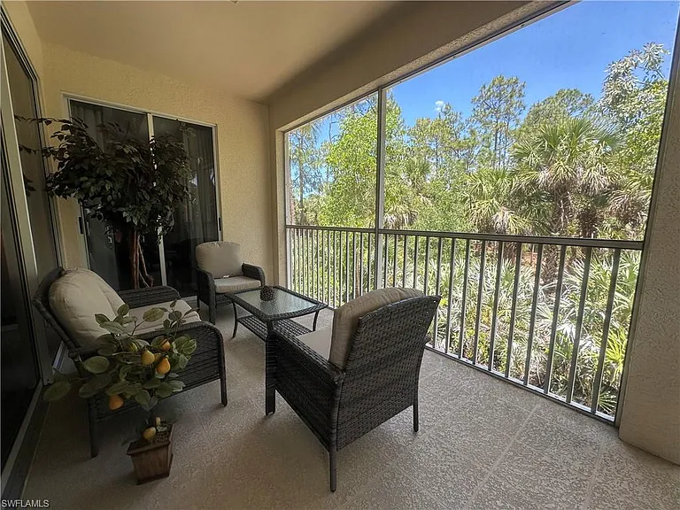 1634 Tarpon Bay Dr S #202 — Photo 28