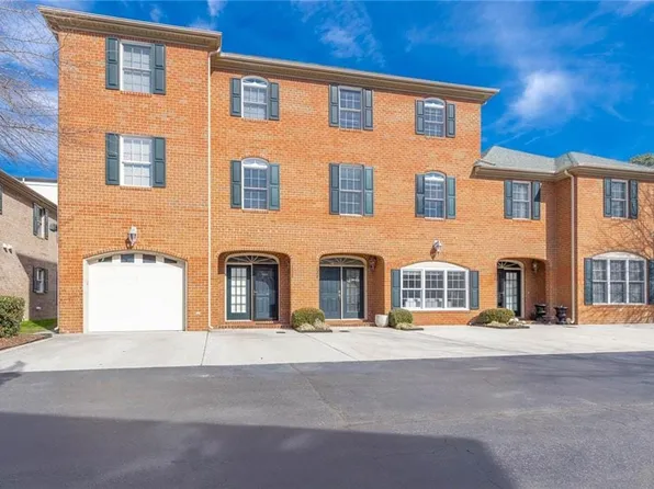 1024 Quail Covey Ln, Virginia Beach, VA 23451