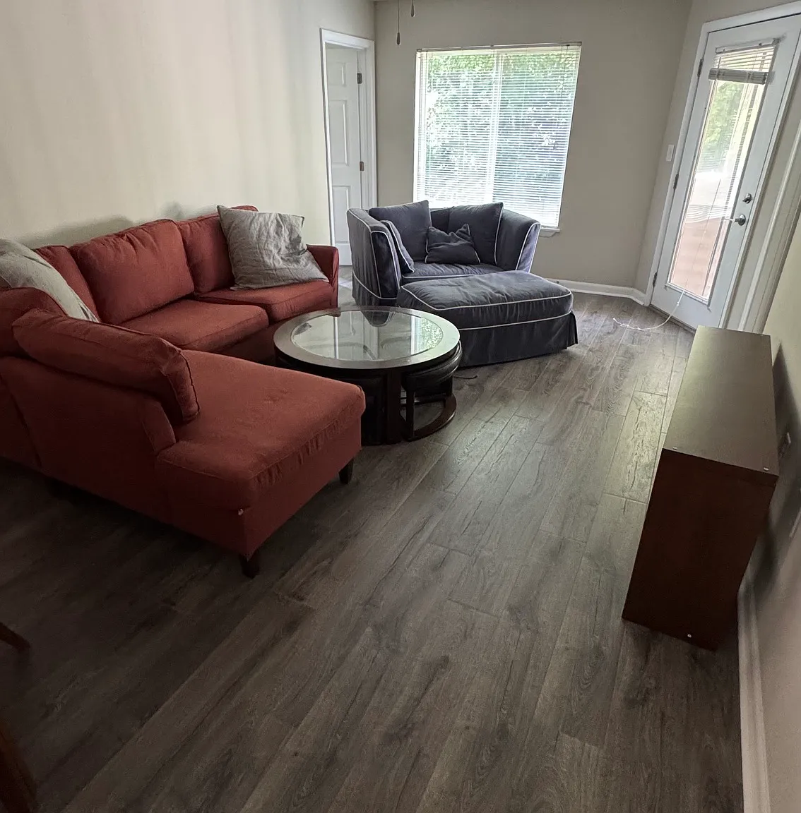 1 bed, 1219 sqft, $800 — Photo 1
