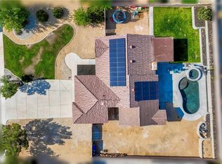 13810 Ivanpah Rd, Apple Valley, CA 92307