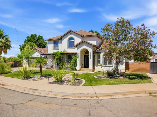 930 S Indian Cir, Washington, UT 84780