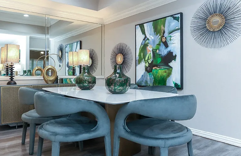 The Dorchester Apartments — Photo 4