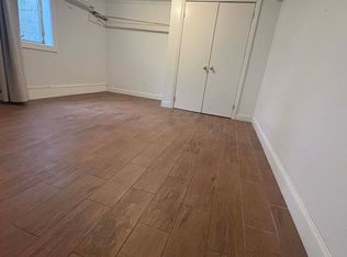 73 Weeks Ave, Manorville, NY 11949