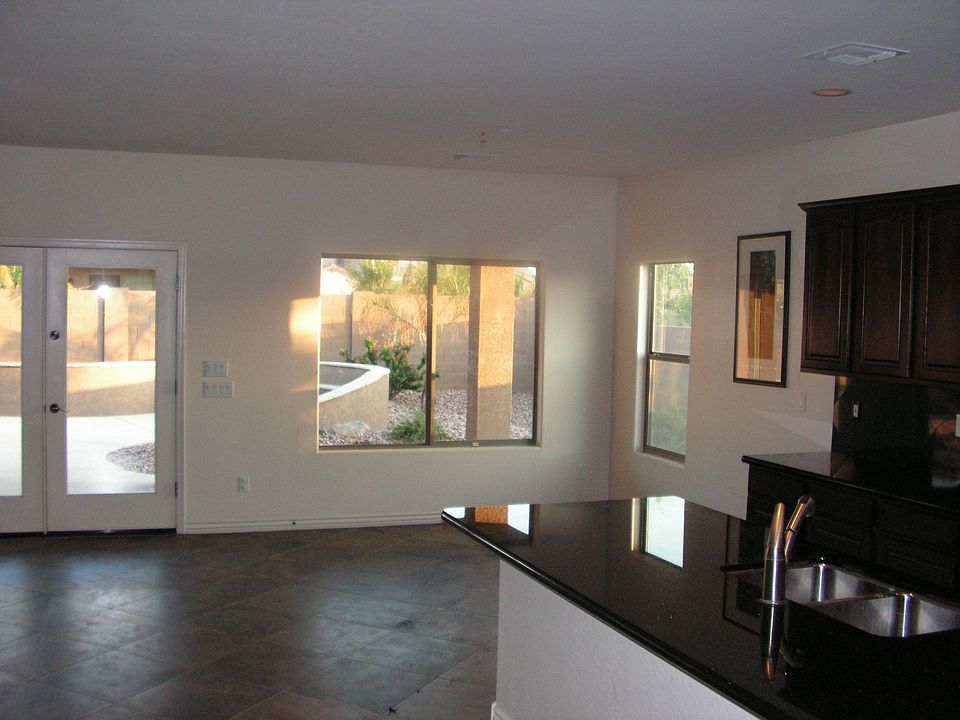2nd image of 4105 E Page Ave