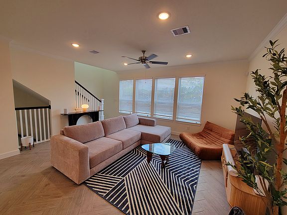 2nd image of 8810 Ray Mill Dr