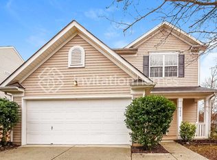 7038 Advocator Ln, Charlotte, NC 28216