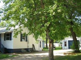 1516 9th Ave N, Grand Forks, ND 58203