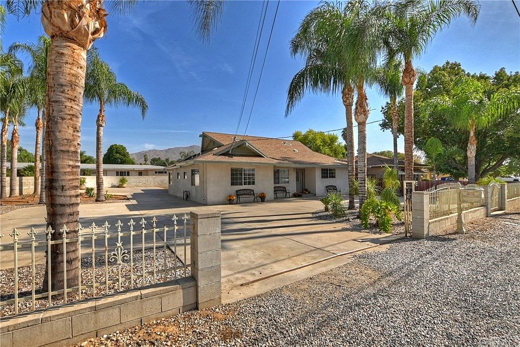 21981 Grand Terrace Rd, Grand Terrace, CA 92313 Zillow