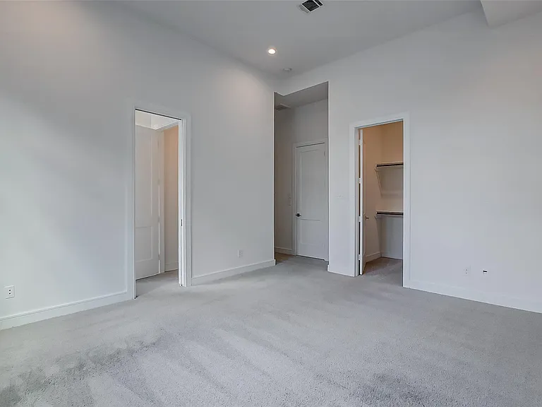 8926 Spring Knoll Forest Dr — Photo 18