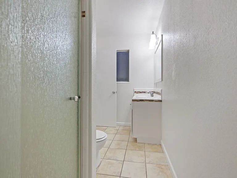 7719 Alexandria Pl — Photo 25