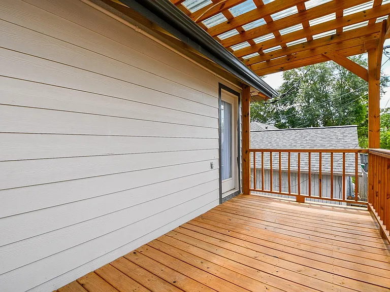 1525 Studewood St — Photo 3