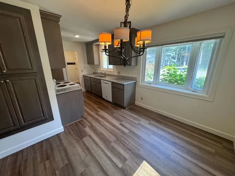 1610 Indian Woods Dr — Photo 6