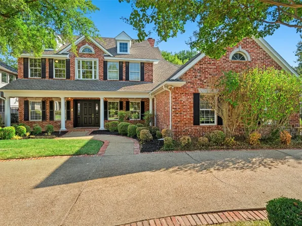 1304 Danbury Dr, Mansfield, TX 76063