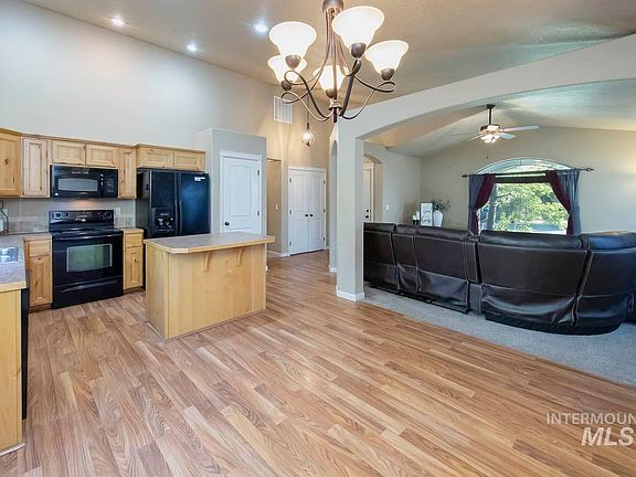 4th image of 10262 W Breckfield St