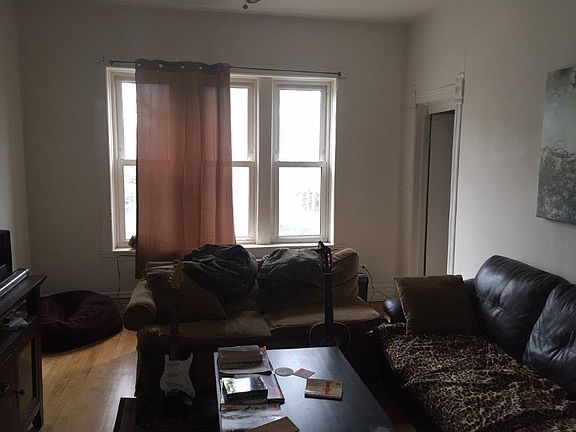 4th image of 2141 N Campbell Ave #2