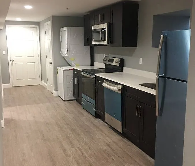 3215 Washington St #B3 — Photo 2