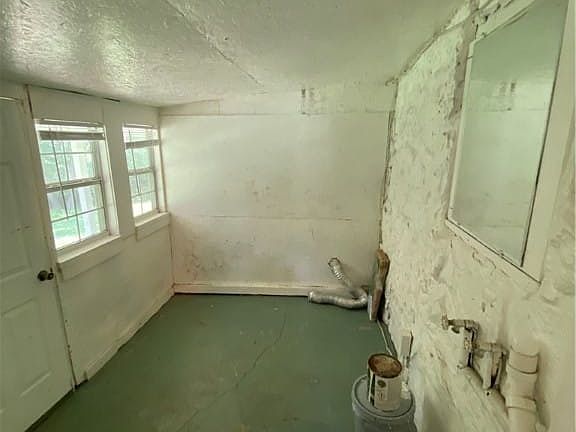 3rd image of 318 N C St