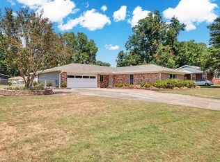 26 Colby Dr, Little Rock, AR 72206