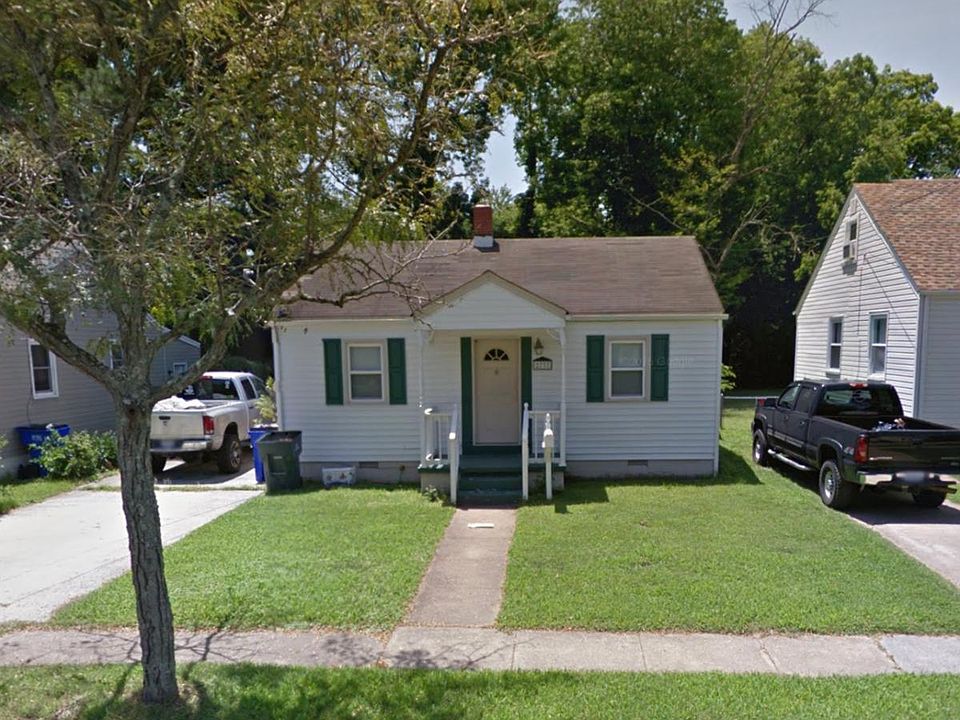 1st image of 2737 McKann Ave