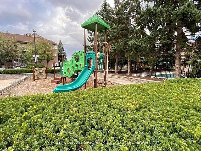 65 Bristol Rd E #223 — Photo 49