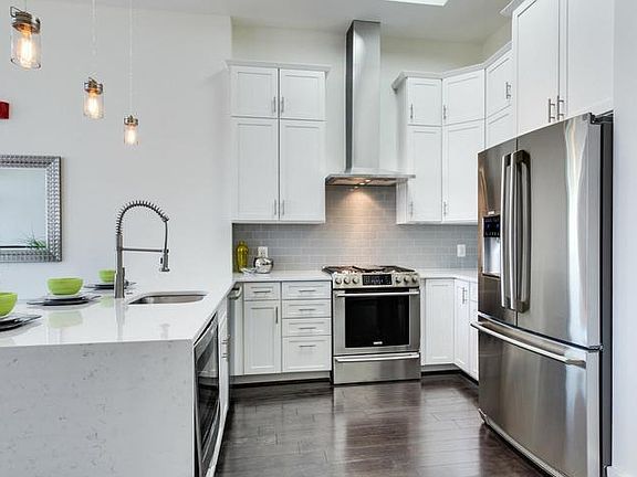 High-end, stainless steel applicances