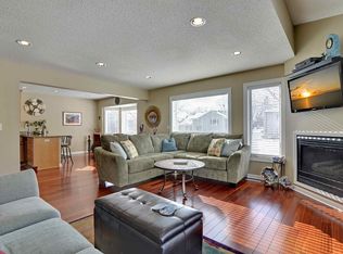 7081 Boyd Ave, Eden Prairie, MN 55346