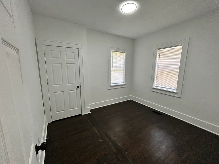 1316 NW 9th St #1/2 — Photo 14