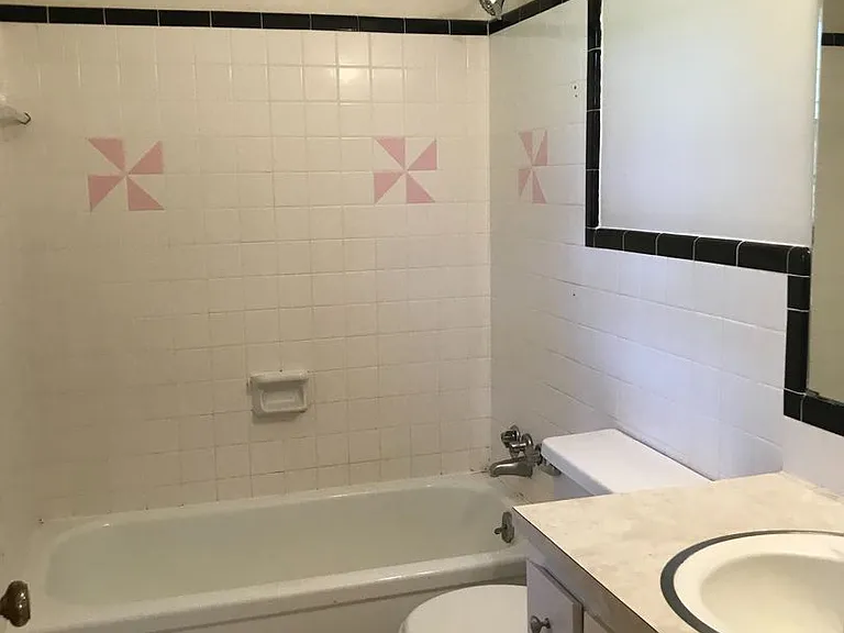 946 Boswell Dr — Photo 12