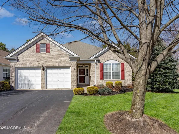 45 Spencer Drive, Jackson, NJ 08527